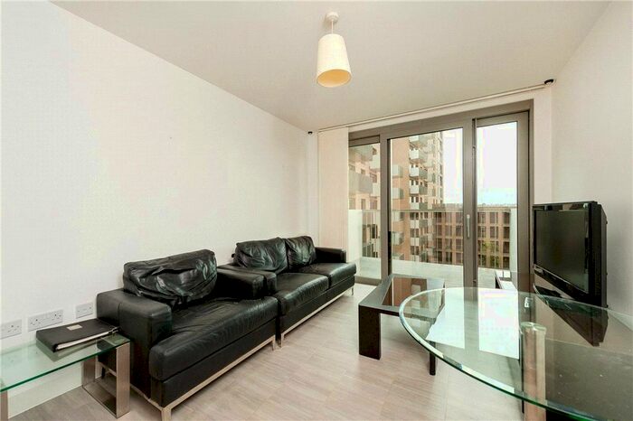 1 Bedroom Flat To Rent In Parkside Court, Booth Road, London E16