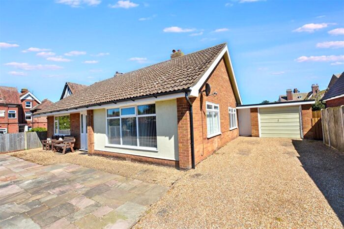 2 Bedroom Detached Bungalow For Sale In Norwich Road, Cromer, NR27