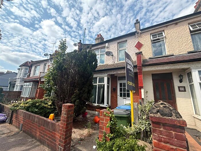 3 Bedroom Terraced House For Sale In McLeod Road, Abbey Wood, SE2