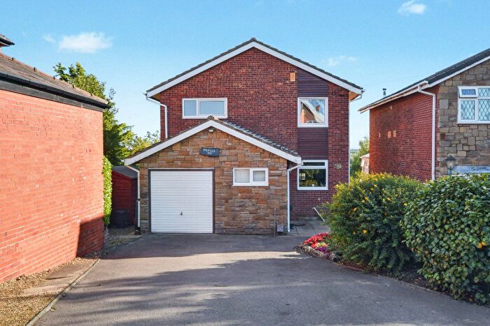 4 Bedroom Detached House For Sale In Canal Lane, Lofthouse, Wakefield, West Yorkshire, WF3