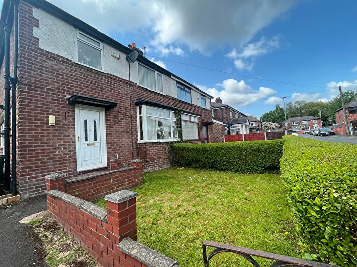 3 Bedroom Semi Detached House To Rent In Maldwyn Avenue, Manchester, M8