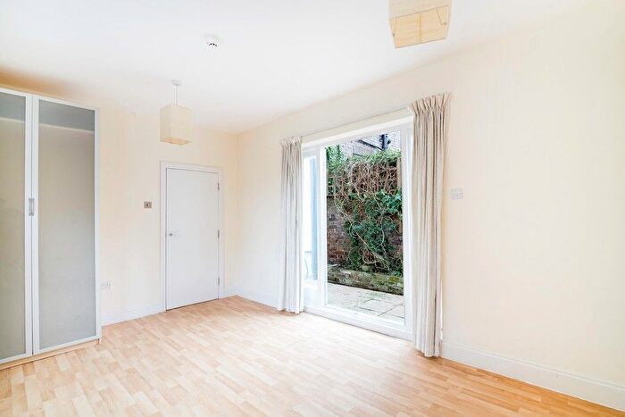 Studio To Rent In Leverton Street, Kentish Town, NW5
