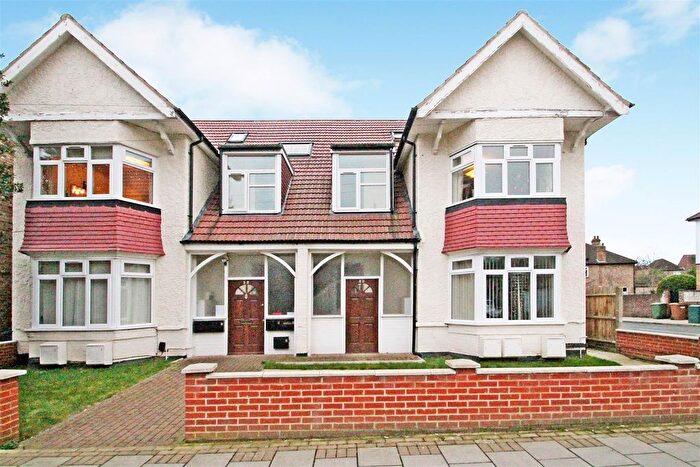 2 Bedroom Flat To Rent In Nibthwaite Road, Harrow, HA1