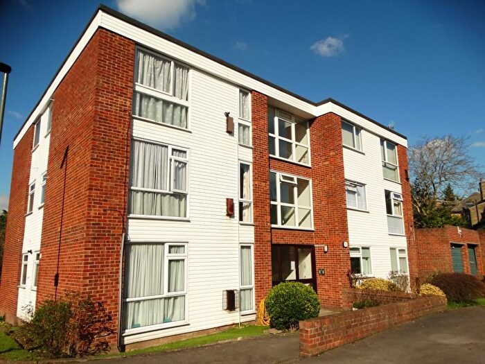 1 Bedroom Flat To Rent In St. Barnabas Close, Beckenham, BR3