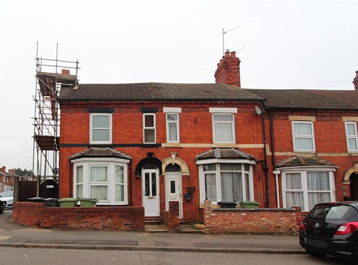 1 Bedroom Flat To Rent In Mill Road, Wellingborough, NN8