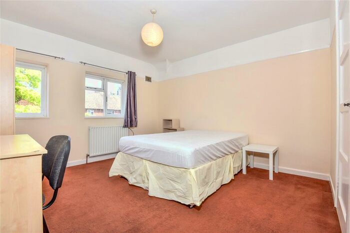 4 Bedroom Terraced House To Rent In Cedar Way, Guildford, Surrey, GU1