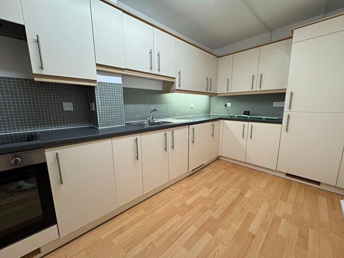2 Bedroom Flat To Rent In Delta Street, London, E2