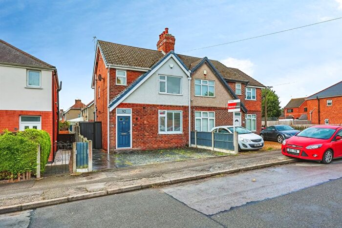 2 Bedroom Semi-Detached House For Sale In Byron Street, Hucknall, Nottingham, NG15