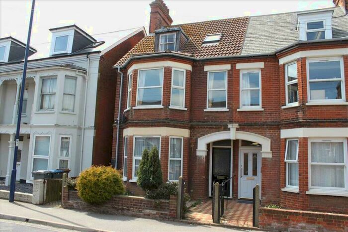 3 Bedroom Apartment To Rent In Highfield Road, Felixstowe, IP11
