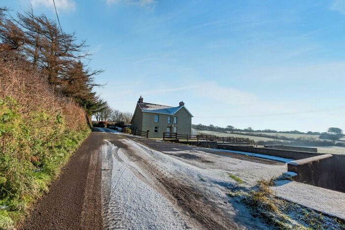 5 Bedroom Farm House For Sale In Blaenffos, Boncath, SA37