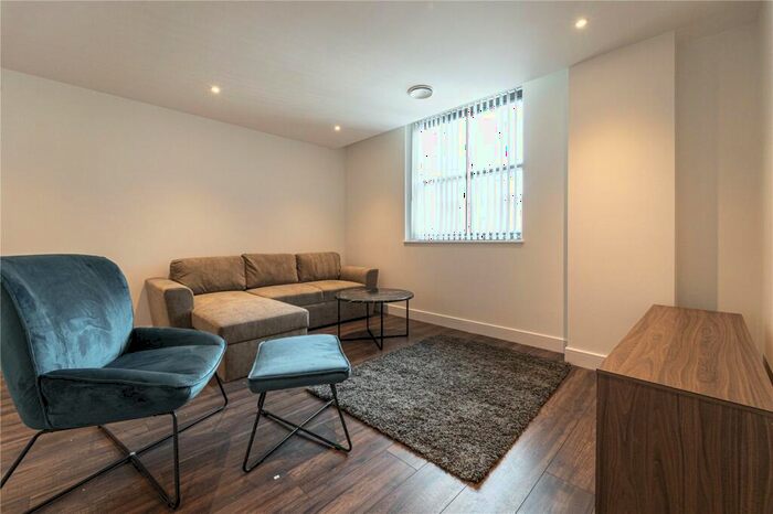 2 Bedroom Apartment To Rent In New Eton House, Bath Road, Slough, Berkshire, SL1