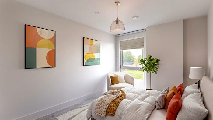 2 Bedroom Flat For Sale In London, London, E3