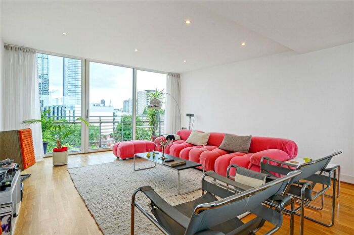 2 Bedroom Penthouse For Sale In Crystal Wharf, Graham Street, London, N1