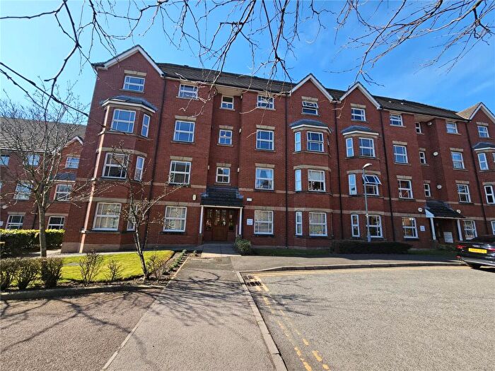 2 Bedroom Flat To Rent In Royal Court Drive, Bolton, BL1