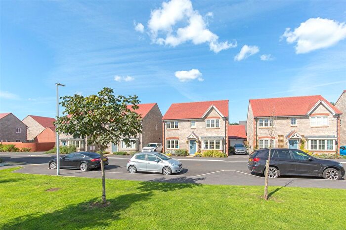 4 Bedroom Detached House For Sale In Moles Road, Langford, Bristol, BS40