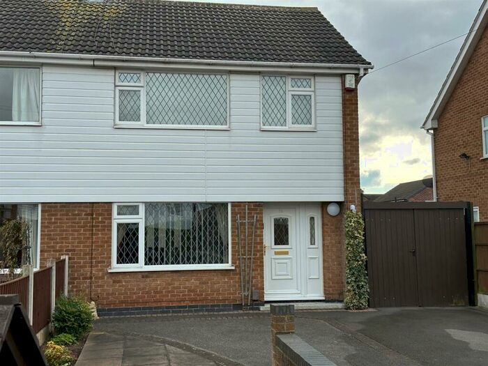 3 Bedroom Semi-Detached House To Rent In Clarke Drive, Long Eaton, Nottingham, NG10