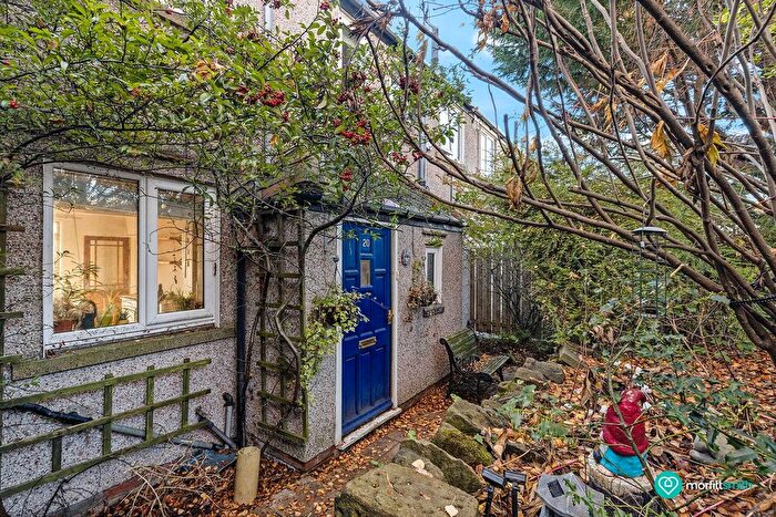 3 Bedroom Semi-Detached House To Rent In Rodney Hill, Loxley, Sheffield, S6