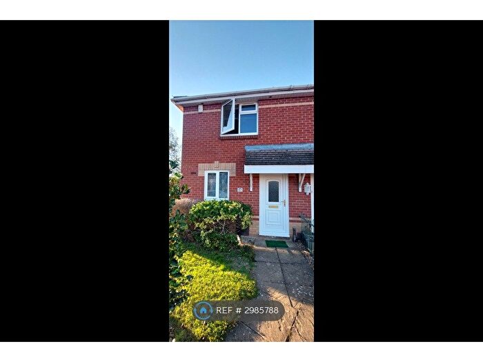 2 Bedroom Semi Detached House To Rent In Taverners Road, Leicester, LE4
