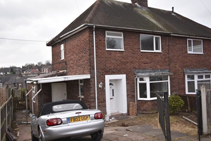 3 Bedroom Semi-Detached House To Rent In Tenby Grove, Chesterton, Newcastle-Under-Lyme, ST5