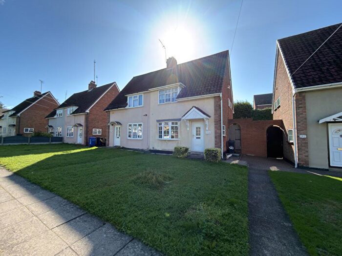 2 Bedroom House To Rent In Russells Hall Road, Dudley, DY1