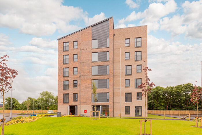 2 Bedroom Apartment To Rent In Thread Court, Glasgow, G40