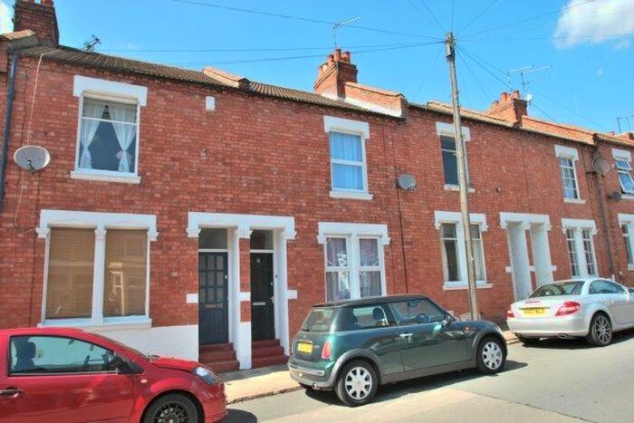 2 Bedroom Property To Rent In Florence Road, Northampton, NN1