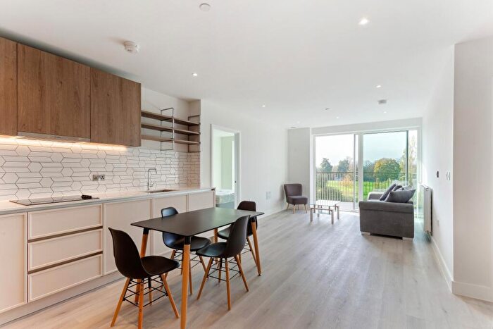 2 Bedroom Flat To Rent In Bufton House, Kidbrooke Village, SE3