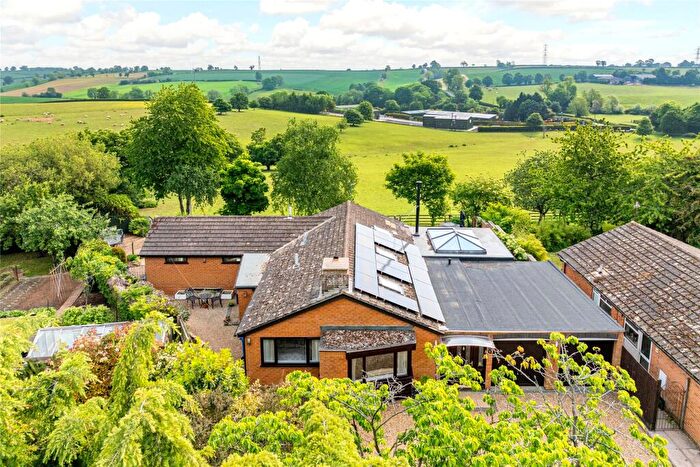 3 Bedroom Bungalow For Sale In The Beeches, Pattishall, Towcester, Northamptonshire, NN12