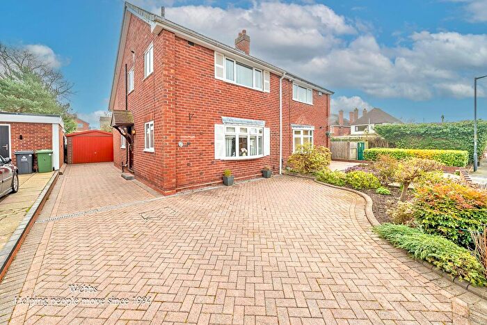 3 Bedroom Property For Sale In Hillside Crescent, Walsall, WS3