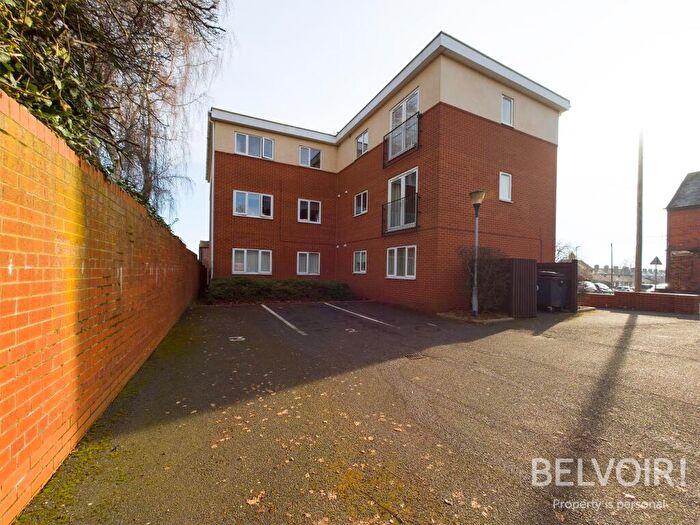 2 Bedroom Flat For Sale In Corporation Street, Stoke, Stoke On Trent, ST4