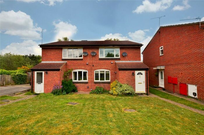 1 Bedroom Maisonette To Rent In Wargrove Drive, College Town, Sandhurst, Berkshire, GU47