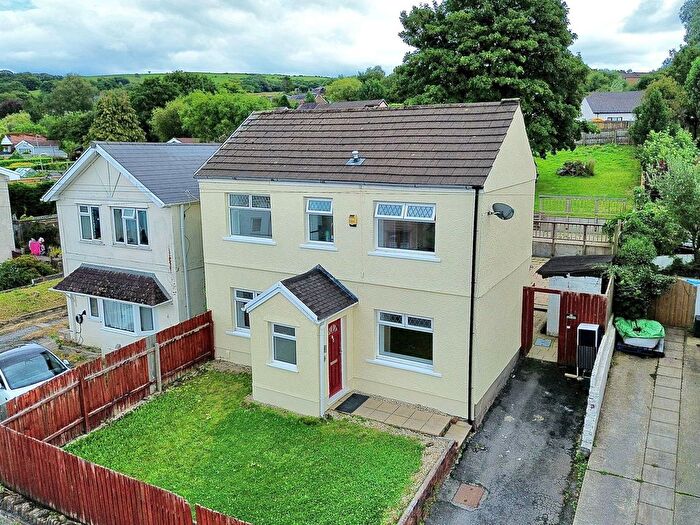 3 Bedroom Detached House For Sale In Birchgrove Road, Birchgrove, Swansea, SA7