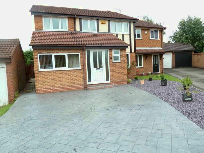 4 Bedroom Semi-Detached House To Rent In Green Leys, West Bridgford, Nottingham, NG2
