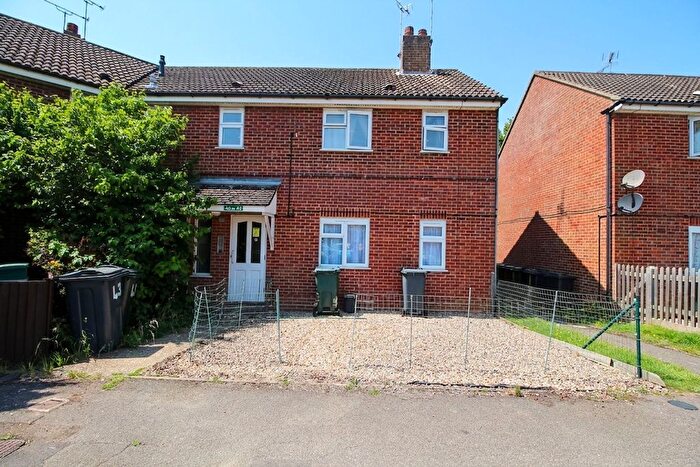 1 Bedroom Flat For Sale In Bushy Royds, Willesborough, TN24