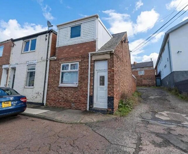 2 Bedroom End Of Terrace House To Rent In Cross Street, Hetton Le Hole, DH4