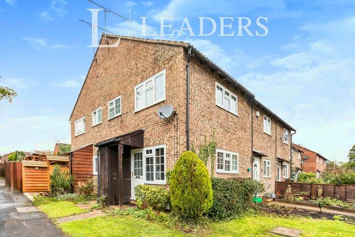 1 Bedroom Terraced House To Rent In Maple Drive, RH19