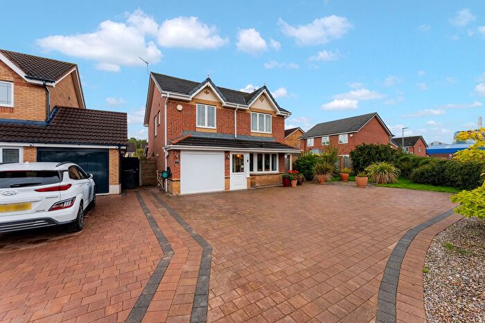 4 Bedroom Detached House For Sale In Greenwich Avenue, Widnes, WA8