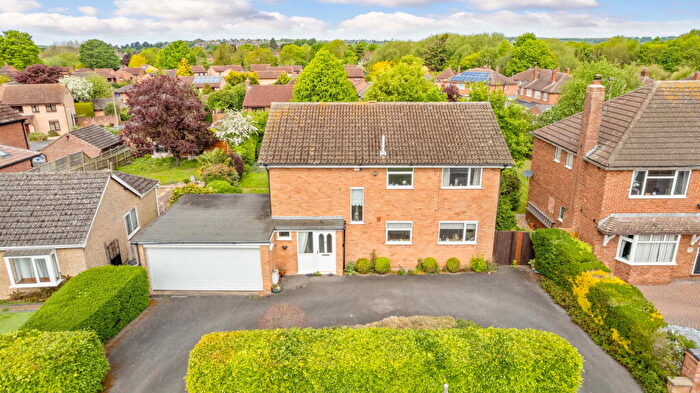 4 Bedroom Detached House For Sale In Belton Lane In Grantham, NG31