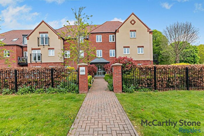 2 Bedroom Flat For Sale In Lock Court, Copthorne Road, Shrewsbury, SY3