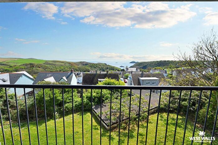 4 Bedroom Detached House For Sale In Anchor Down, Solva, Haverfordwest, SA62
