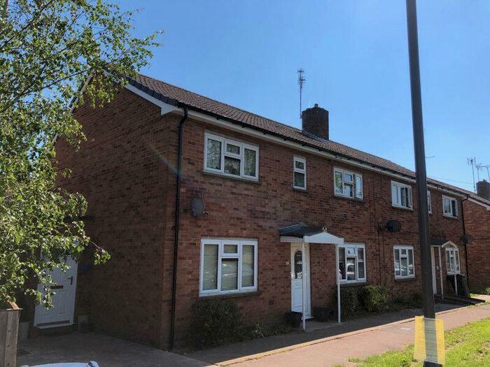 2 Bedroom Flat To Rent In Central Marlow, SL7