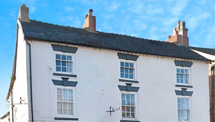 2 Bedroom Flat To Rent In High Street, Eccleshall, Stafford, Staffordshire, ST21