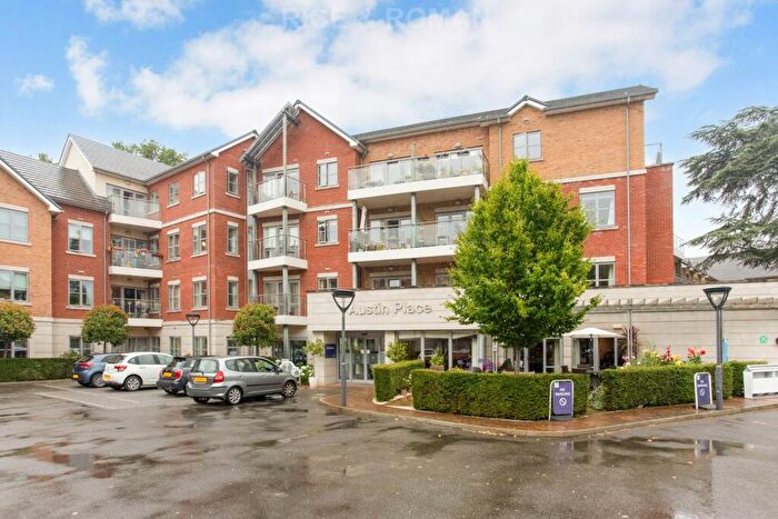 1 Bedroom Retirement Property For Sale In Austin Place, Weybridge, KT13