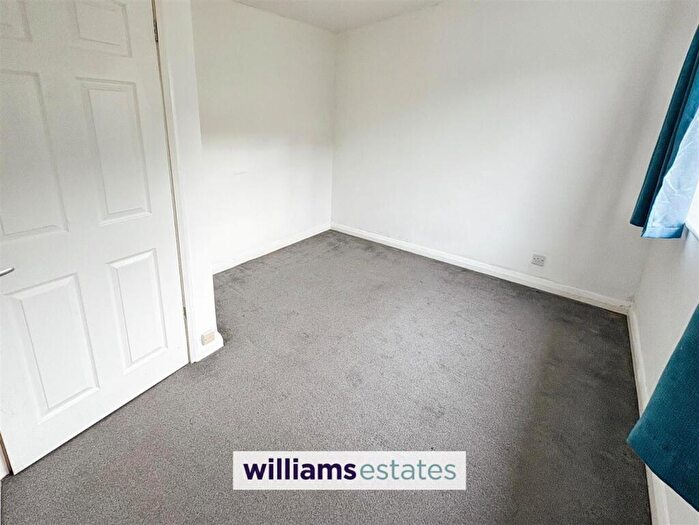 2 Bedroom Semi-Detached Bungalow For Sale In Bron Haul, Dyserth, LL18