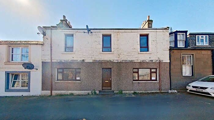 2 Bedroom Flat To Rent In Castle Terrace, Tayport, Fife, DD6