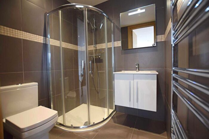 Flat To Rent In Colindale Avenue, Colindale, NW9