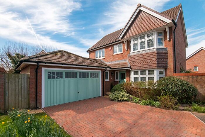 4 Bedroom Detached House For Sale In Coleberd Close, Ottery St Mary, EX11