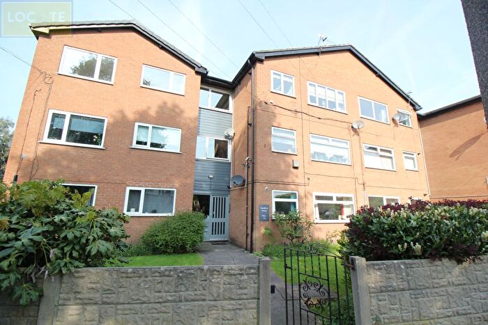 1 Bedroom Flat For Sale In Cavendish Road, Urmston, Manchester, M41