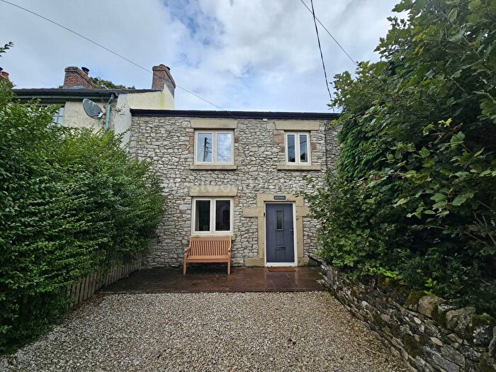 2 Bedroom Terraced House To Rent In Earl Sterndale, Buxton, SK17