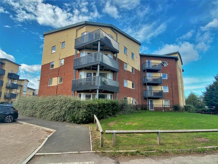 2 Bedroom Flat To Rent In Longhorn Avenue, The Market Place, Gloucester, GL1